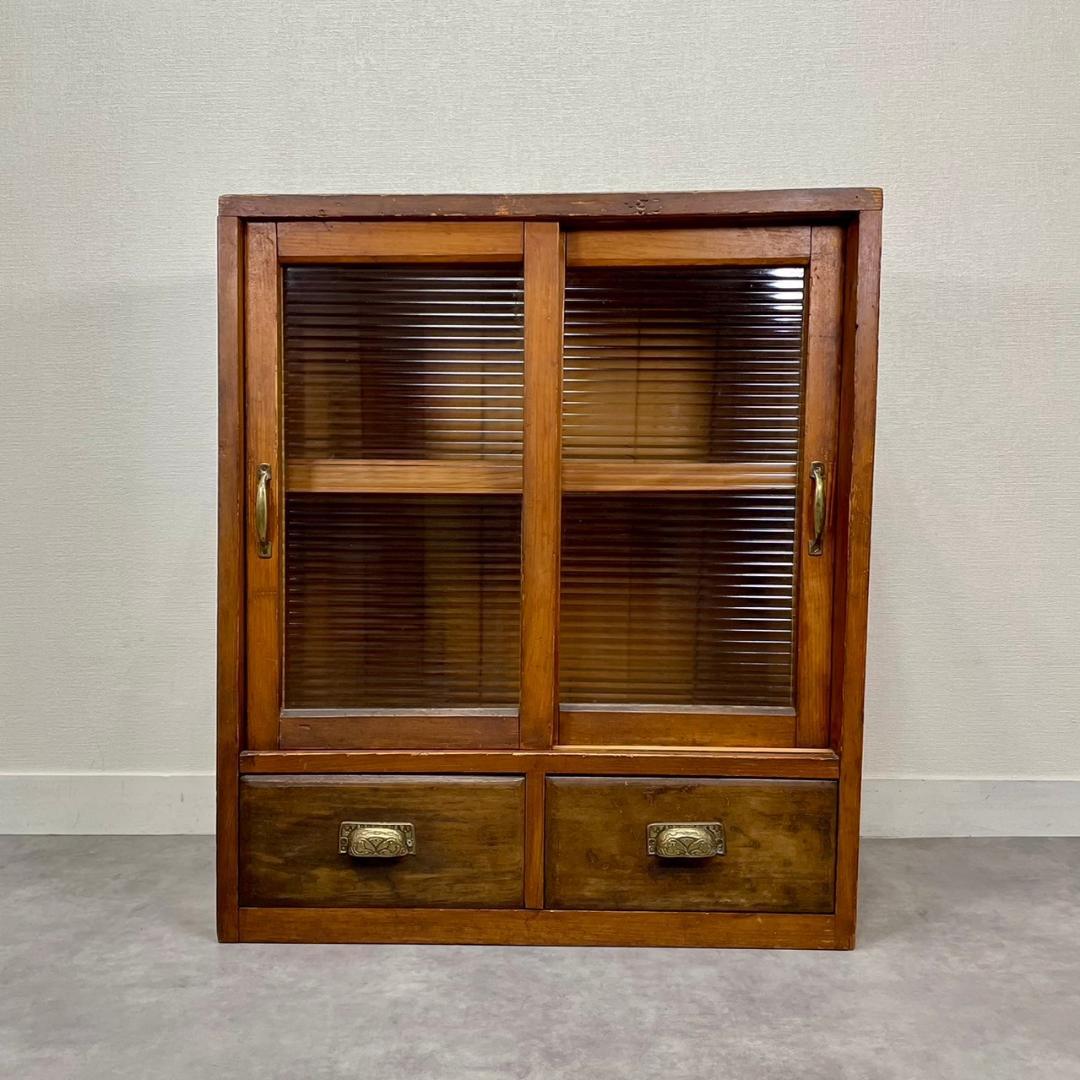 ヴィンテージ 木製本棚 モールガラス ガラスキャビネット 食器棚 古家具 収納