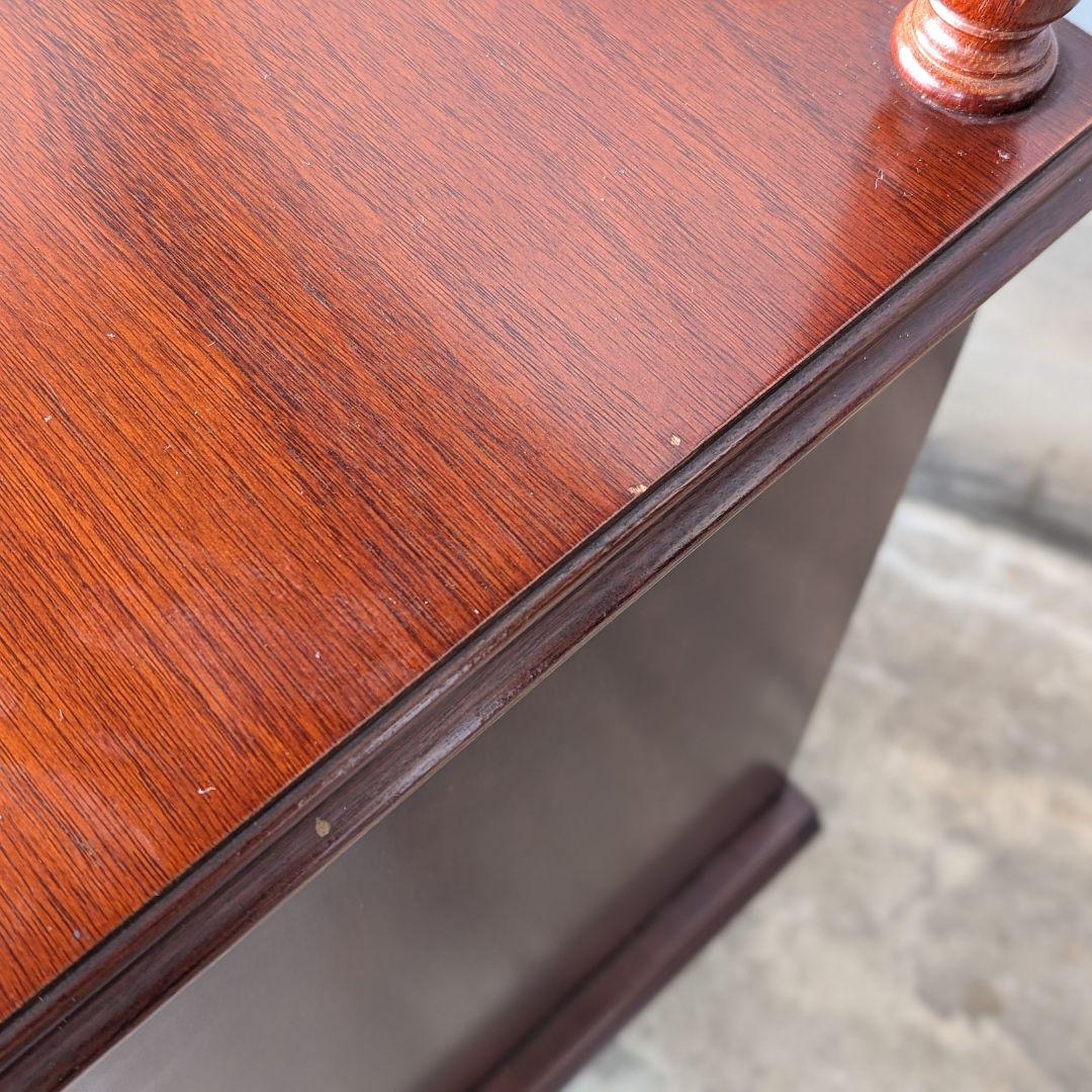 【古家具】平成期頃に作られたアンティーク調の飾り台　電話台　花台