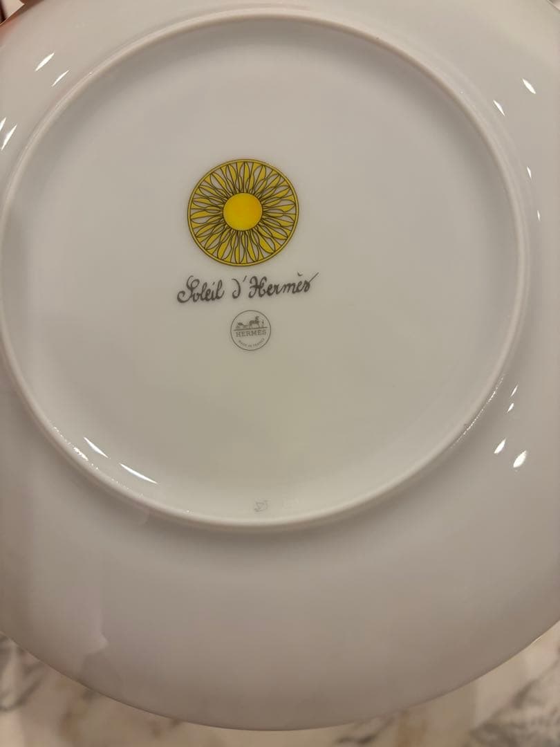 未使用Hermès デザートプレート食器セット ホワイト/イエロー 2枚