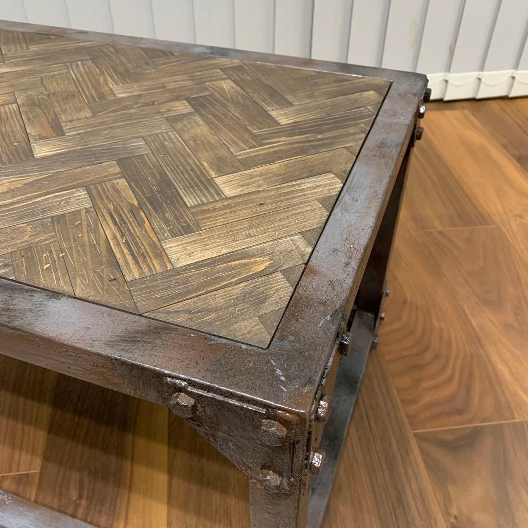 ヘリンボーン　テーブル