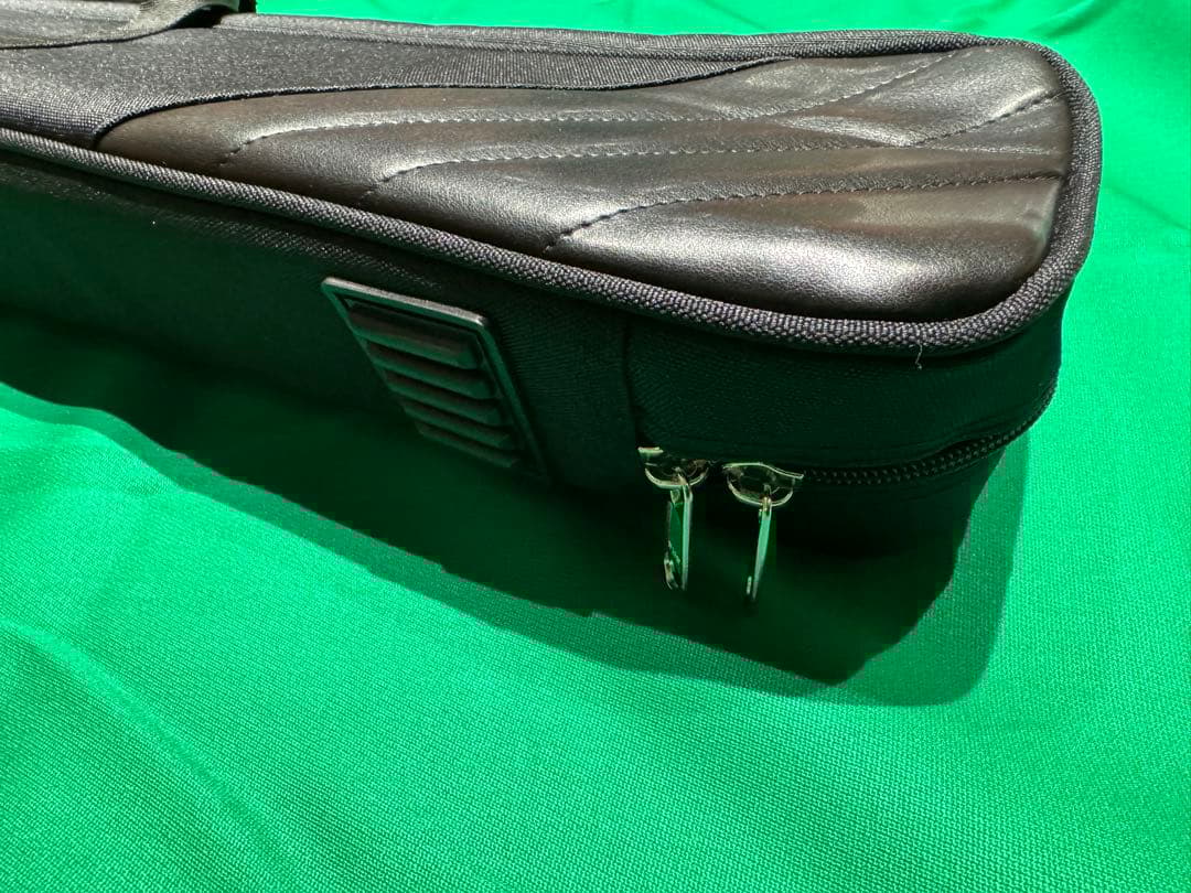 ビリヤードキューケース（3B×4Sモデル）新品　ソフトケース　ブラック　軽量