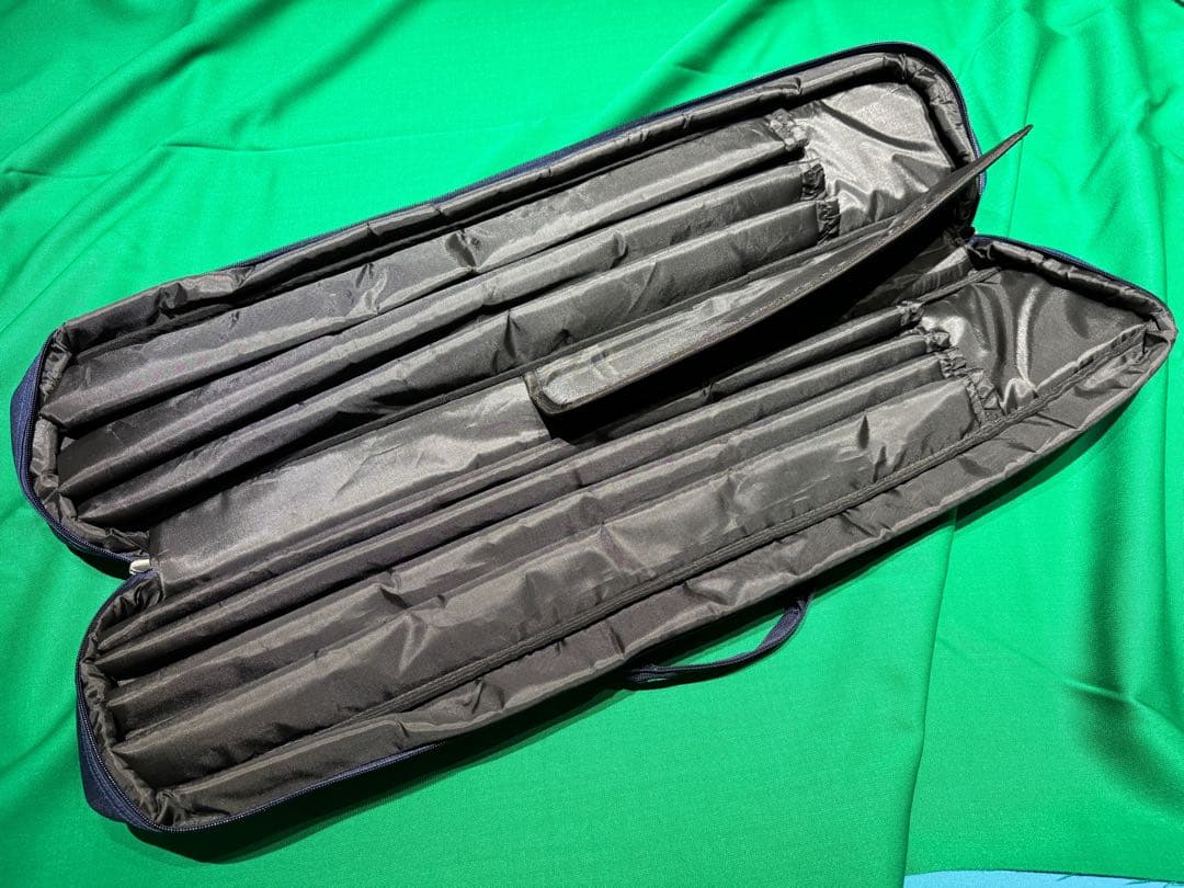 ビリヤードキューケース（3B×4Sモデル）新品　ソフトケース　ブラック　軽量