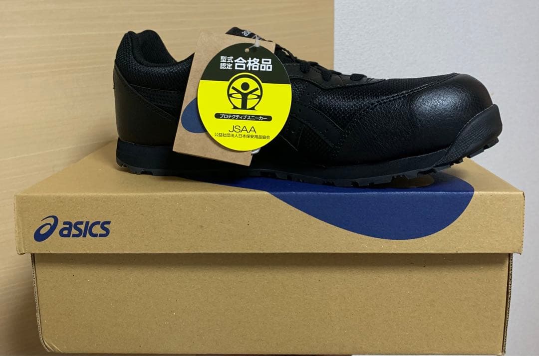 真新しい asics WINJOB CP201 ブラック 27.5cm