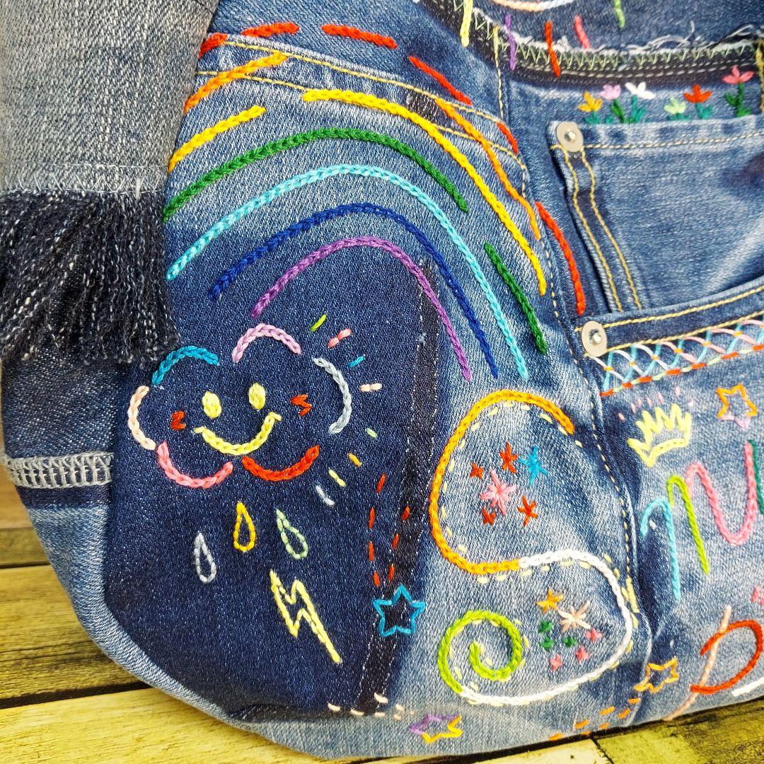 刺繍デニムバック　No.658　デニムリメイク　スマイリー　刺繍バック