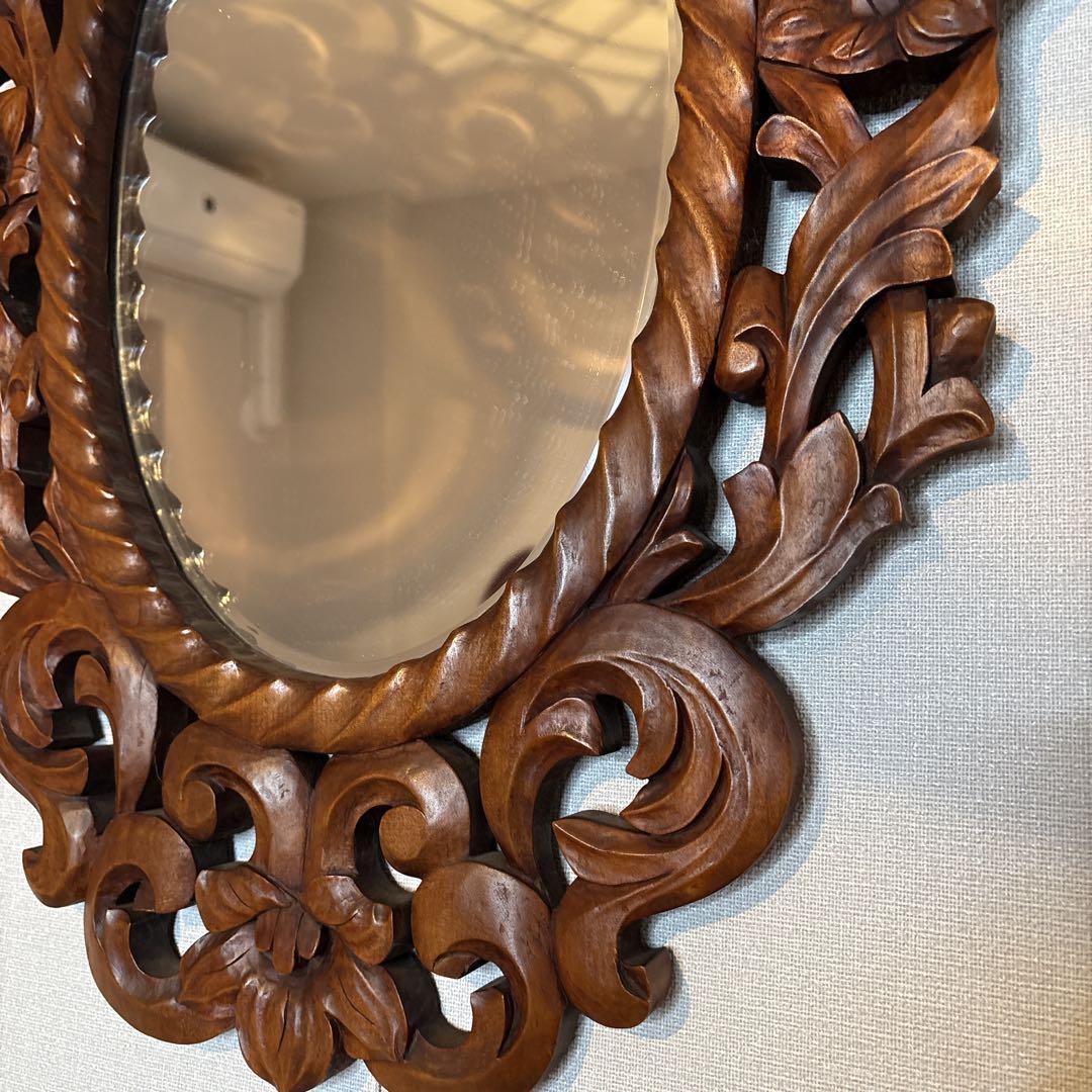 ウォールミラー 木彫り フローラルデザインオーバルミラー　ビンテージ　壁掛け鏡