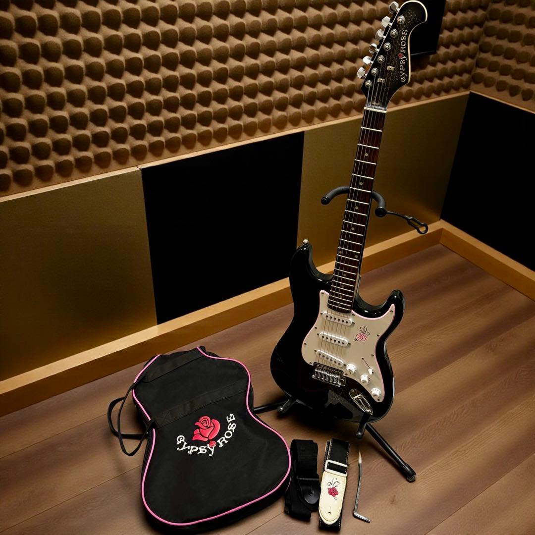 【希少な純正ケース付】ジプシーローズ エレキギター ラメ入 女性向けギター