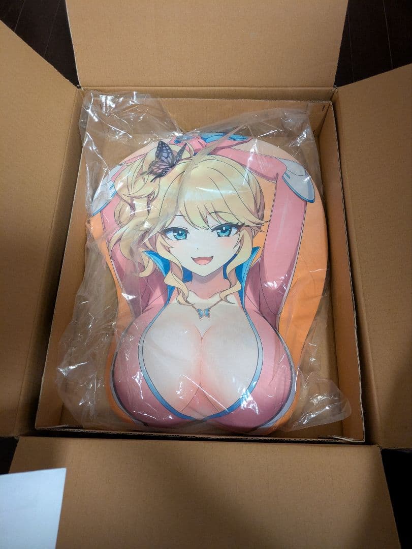 く*ま様 ドルフィンウェーブ 等身大おっぱいマウスパッド 伊澄桐利