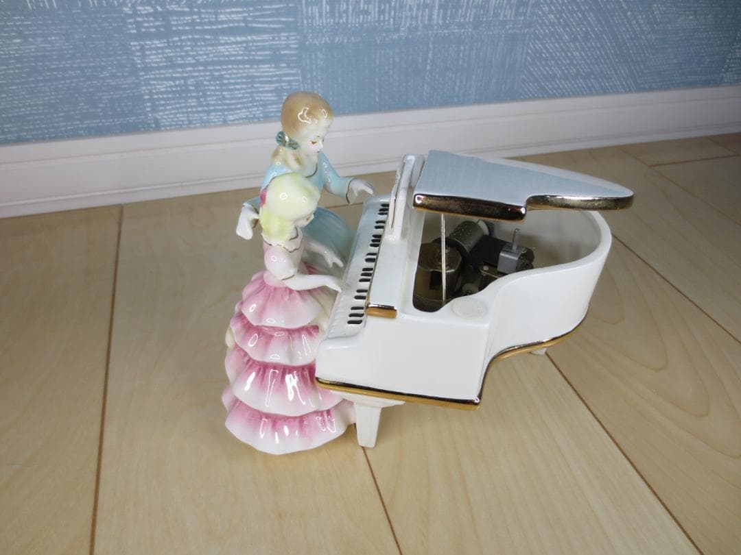 オルゴール★陶器人形/ピアノ★IMOTO/イモトコレクション★日本製