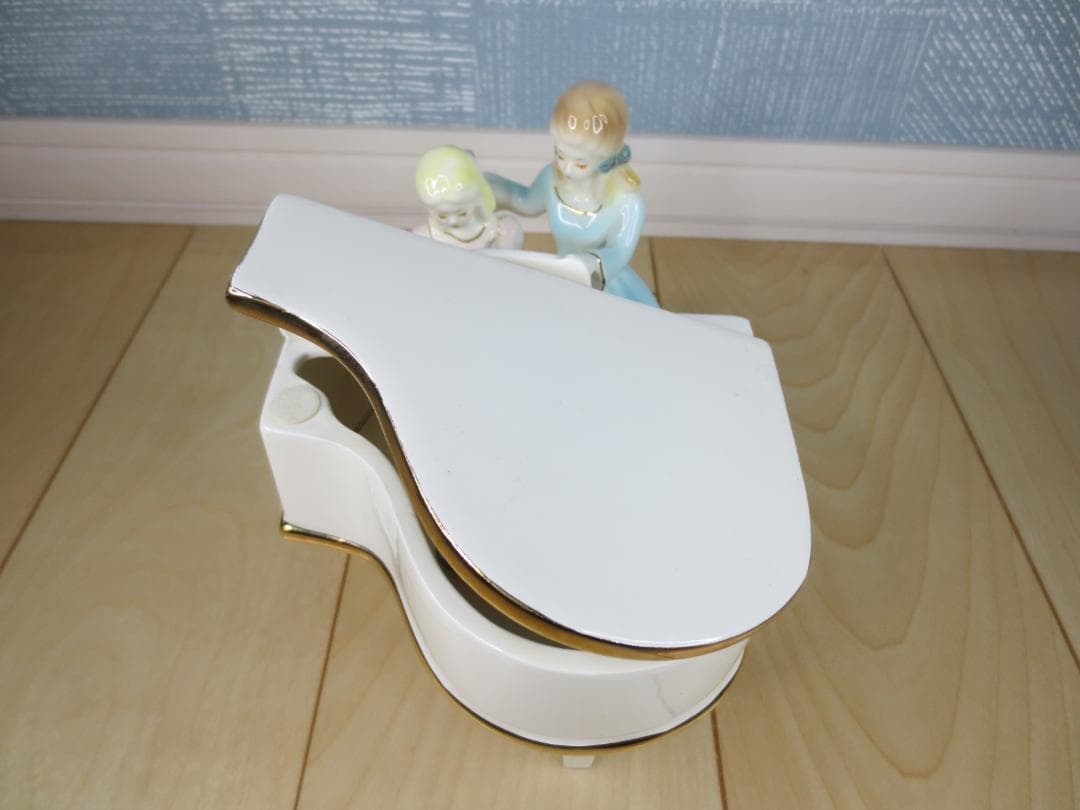 オルゴール★陶器人形/ピアノ★IMOTO/イモトコレクション★日本製