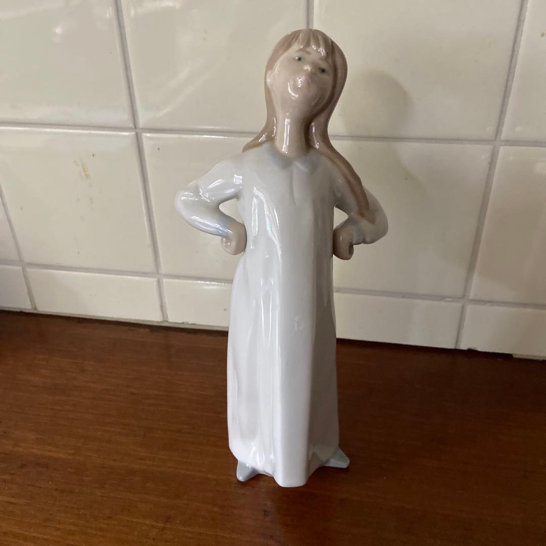 LLADRO/リヤドロ　「目覚めた少年」 「ストレッチをする少女」セット