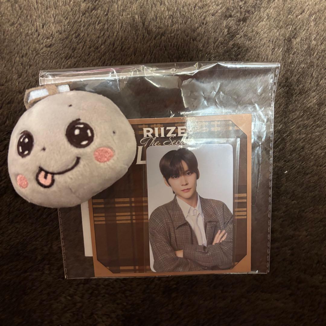 riize ウンソク ぬいぐるみバッジ ソンヨンドリトレカ ペンミ - メルカリ