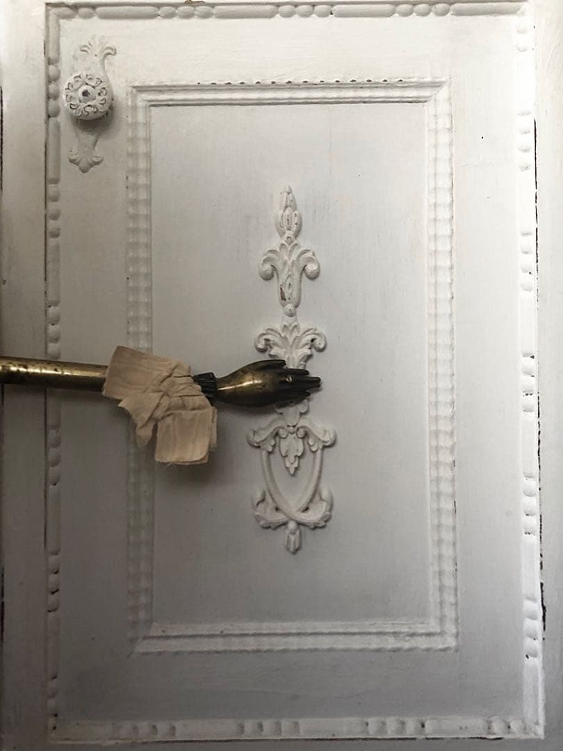 オーナメント ホワイトペイント　木製　レリーフ  オルモル