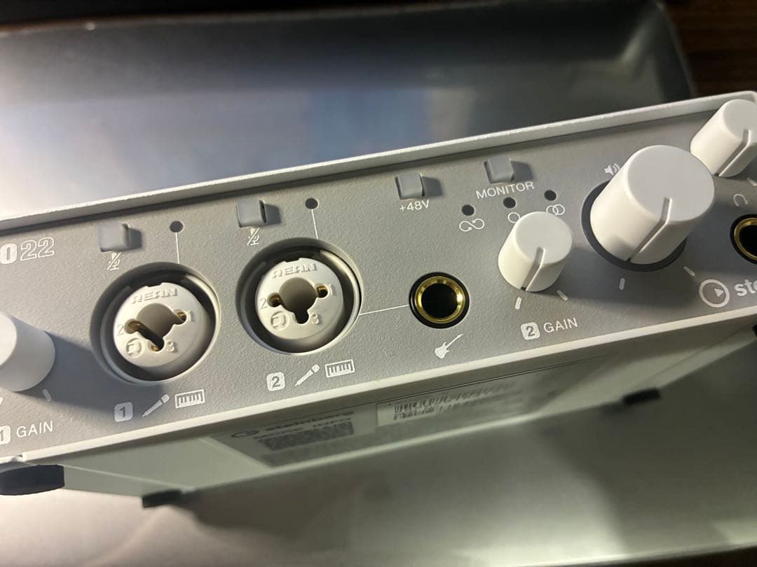 オーディオミキサー インターフェース UR22MK3 (ホワイト2)