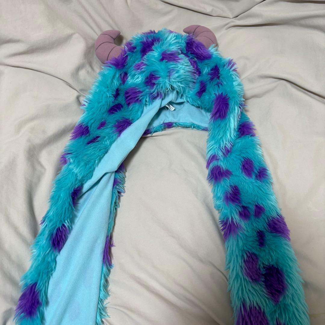 値下げ中 ディズニー サリー マフラーキャップ - メルカリ