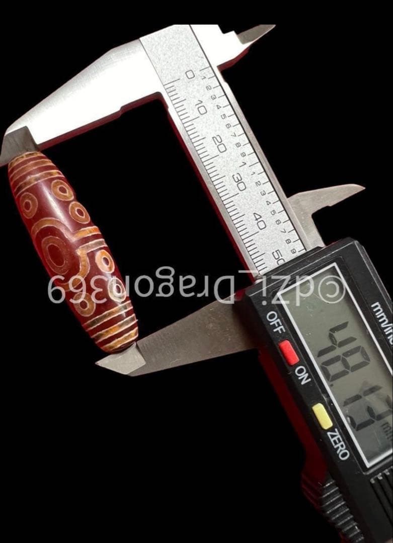 【一点限り】 西蔵紅玉髄十五眼天珠 ※ 20年以上前に作られた天珠