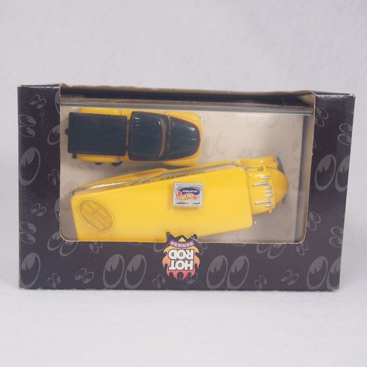 100% ホットウィール MOON Equipped truck set - メルカリ