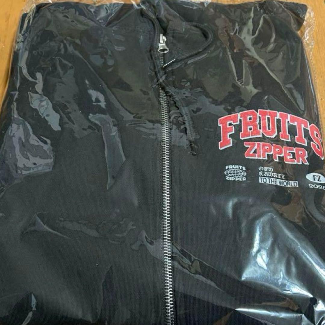 FRUITS ZIPPER 月足天音フード付きパーカー - メルカリ