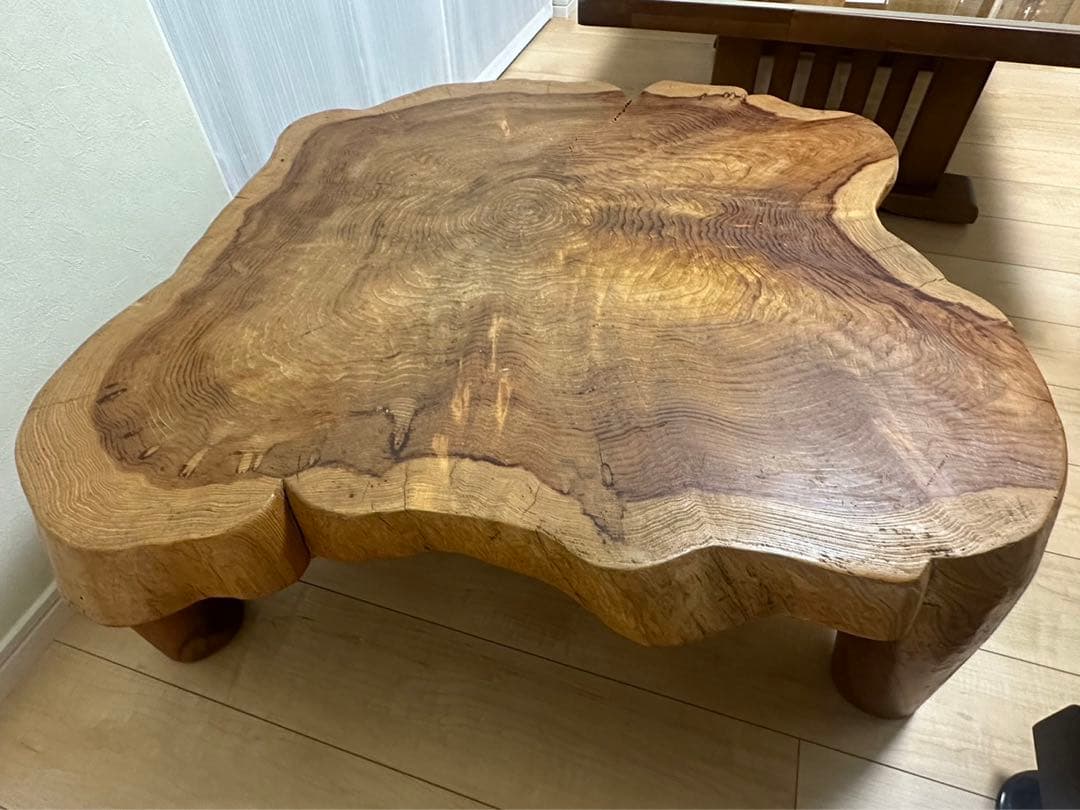 ⭐︎年末値下中⭐︎【貴重】無垢　一本木　ローテーブル