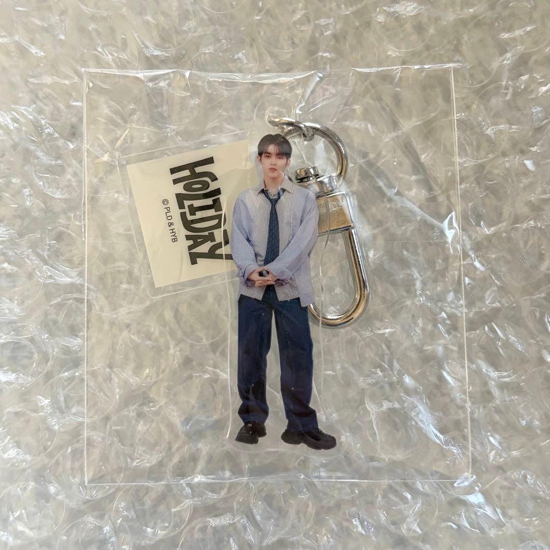 seventeen holiday エスクプス キーホルダー カプセルトイ - メルカリ