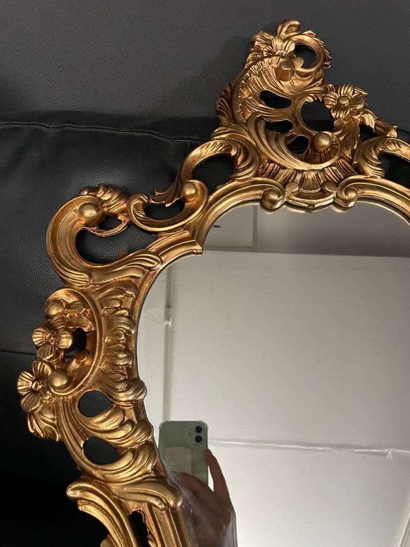 ロココ調ミラー　イタリア製 壁かけ鏡　ビンテージ
