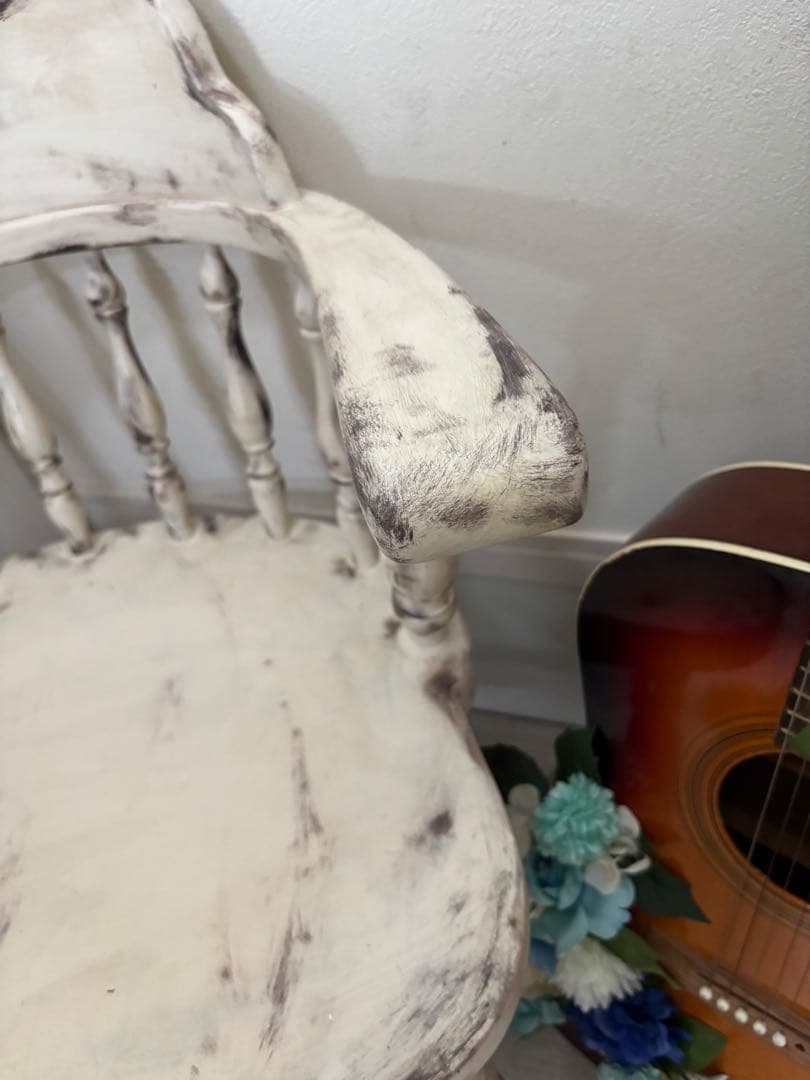 飛騨産業製　キツツキ　ダイニングチェア　アンティークチェア　ホワイト　白　塗装