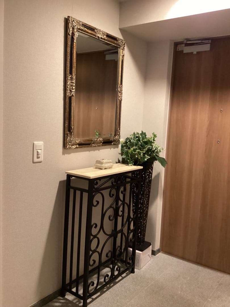 クラシック装飾　壁掛け鏡　62✖️82 大きめ　縦・横両用