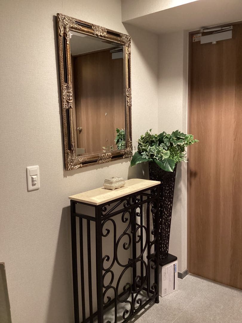 クラシック装飾　壁掛け鏡　62✖️82 大きめ　縦・横両用