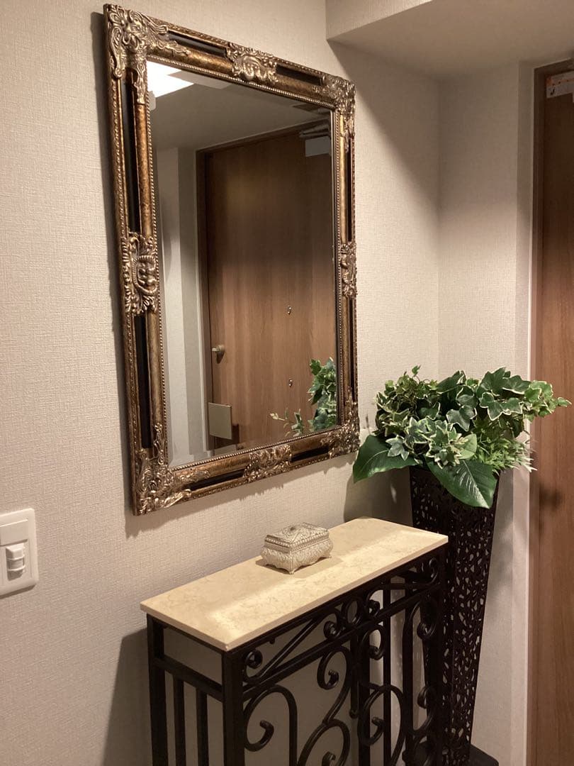 クラシック装飾　壁掛け鏡　62✖️82 大きめ　縦・横両用