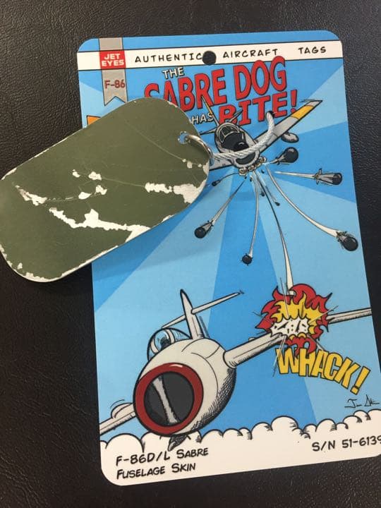 F-86D戦闘機 セイバードッグ キーホルダー フライトタグ 250枚限定品