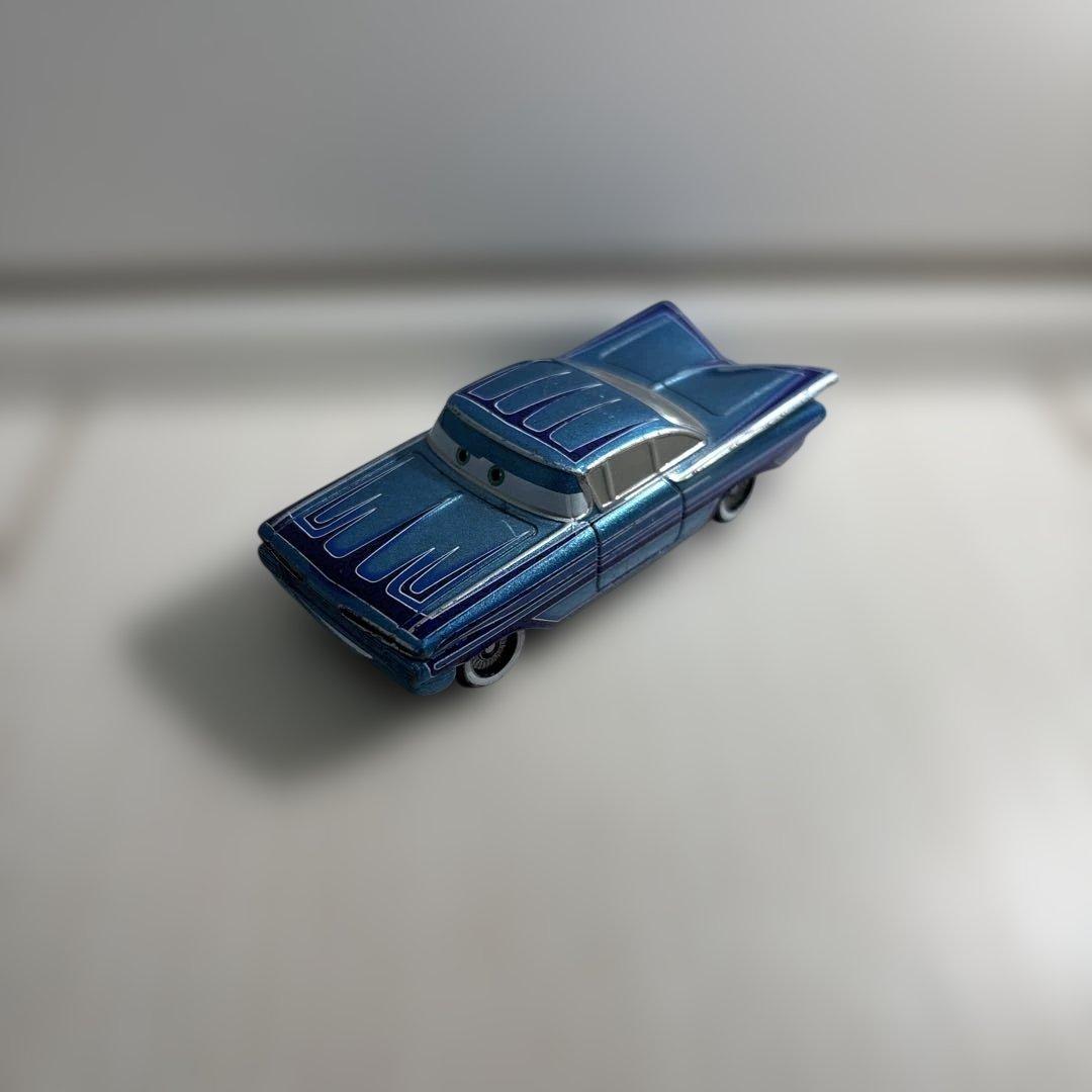 カーズ　リロイヘミング　ドックハドソン　ラモーン　テックスダイナコ