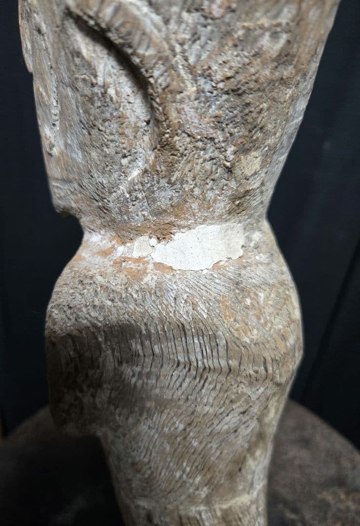 大特価！ネパール？祈りの像？彫像木彫り像プリミティブアート　プタリ？