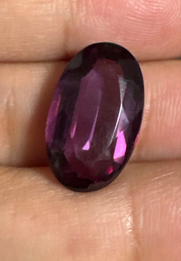 特大カラーチェンジサファイア 14.030ct