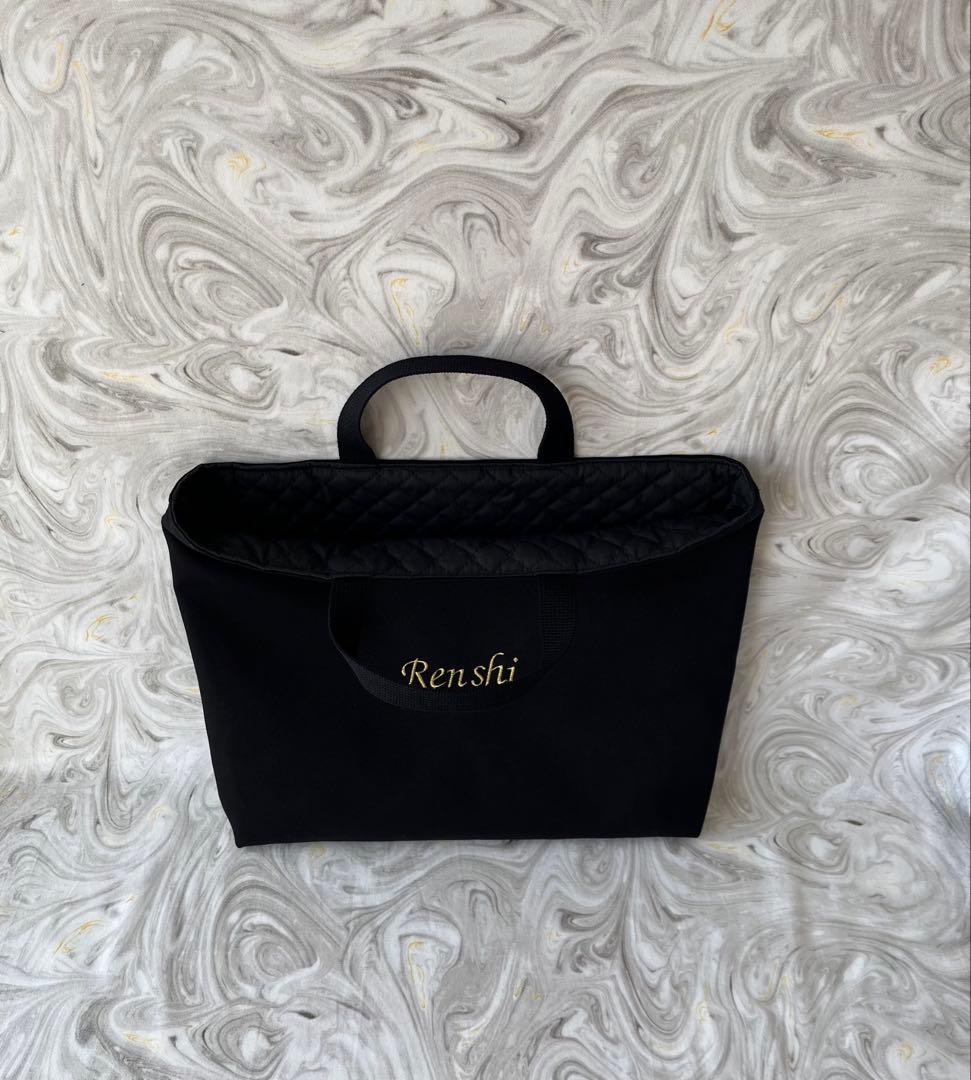 オーダー商品　イニシャル、お名前刺繍入り　入学、入園3点セット☆