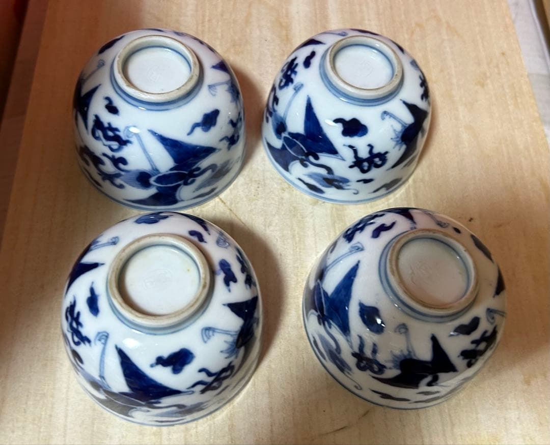 時代物 染付　雲龍図　煎茶碗4客　幅8.1㎝。y626