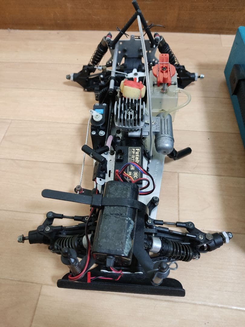 1/10エンジンラジコン