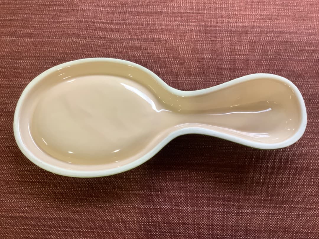 Le Creuset Stoneware 10インチ スプーン置き
