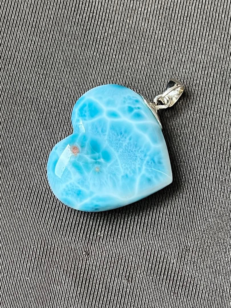 天然石☆高品質！ラリマー☆横向きハート型ペンダントップ☆模様