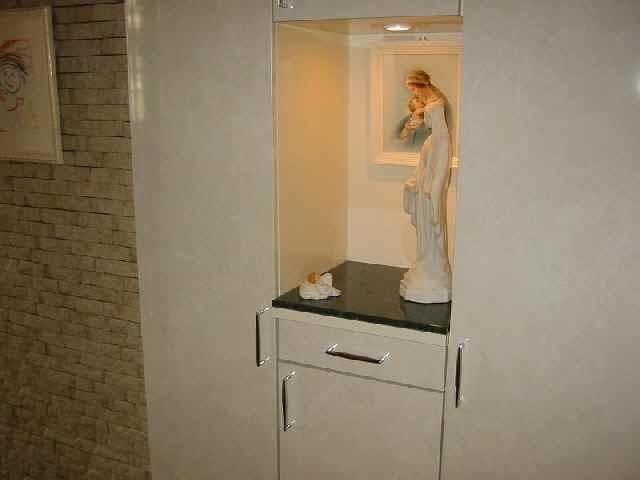 天然大理石 オーディオボード・台座 ●300×270×31●5面磨き●　送料無料