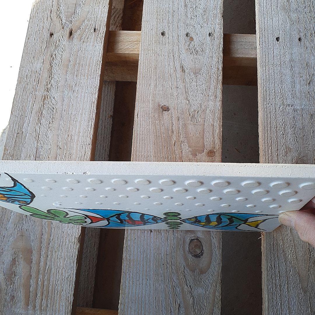 綺麗なタイルの4枚組