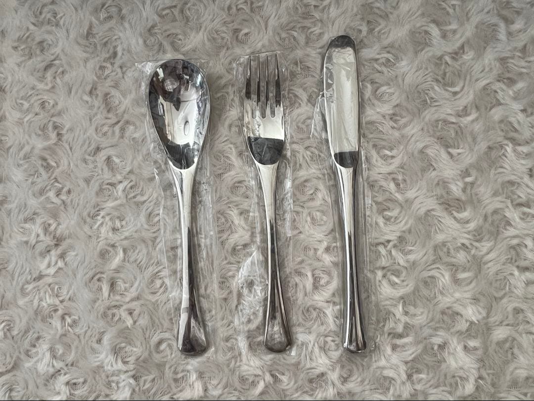 ノリタケ　カトラリーセット　エモーション　ディナーセット〈18本セット〉※ケース