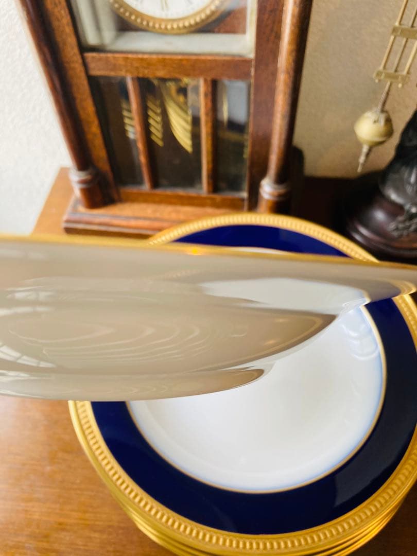 大倉陶園　瑠璃　エンボス　金蝕　クラウン 皿　深皿　スーププレート　22cm