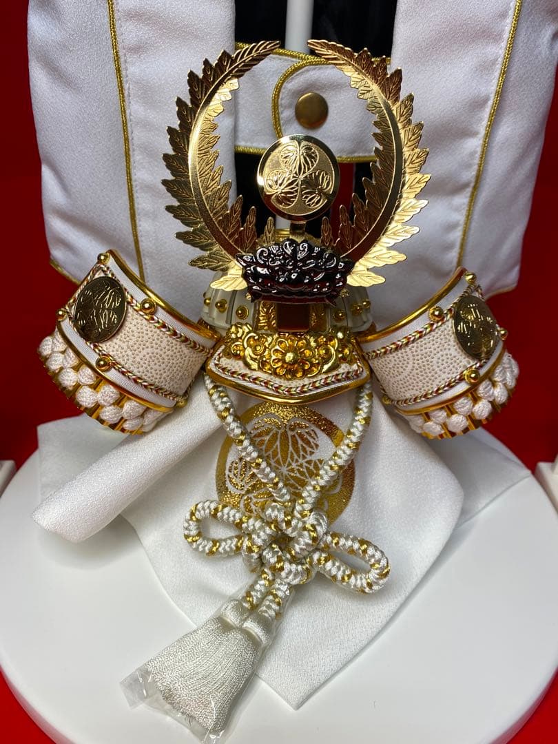 徳川家康　五月人形　兜飾り　白陣羽織付き兜平飾り　龍虎柄