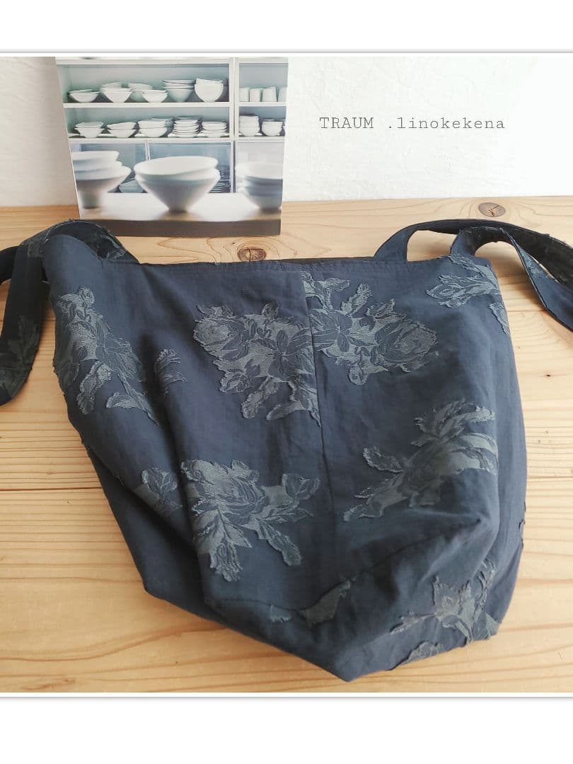 TRAUM.linokekena□new.337-リネン.Cotton.他花刺繍