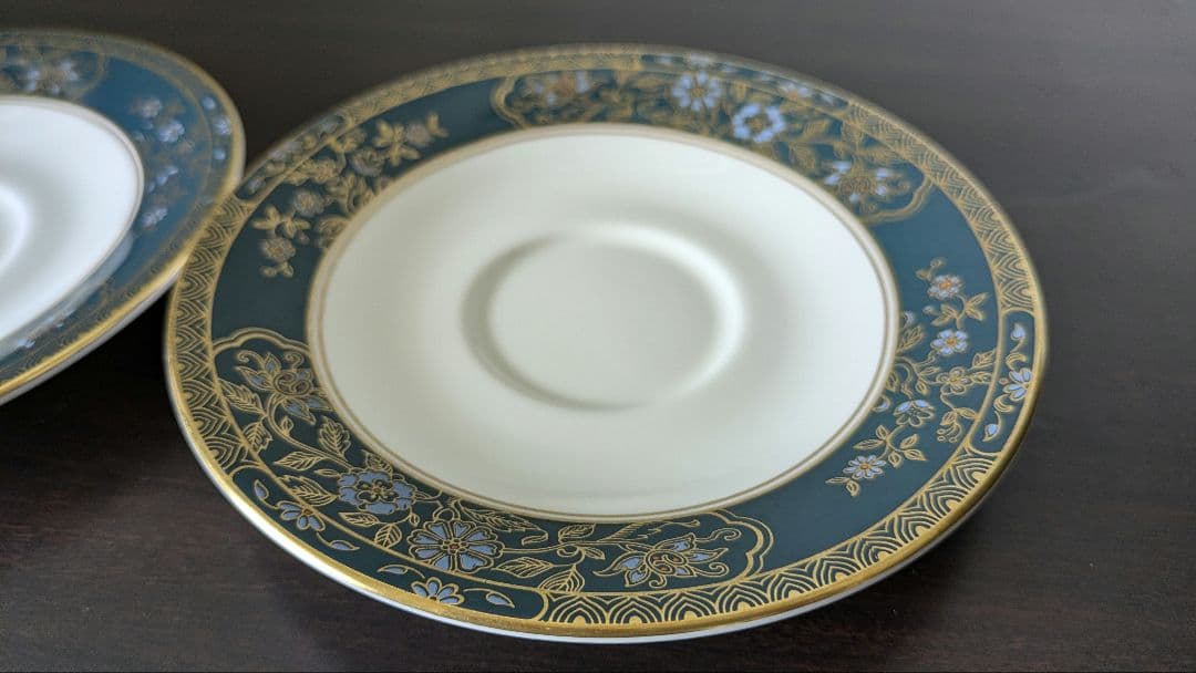 ロイヤルドルトン【カーライル】スープ皿 ダブルハンドルカップ&ソーサー 2客