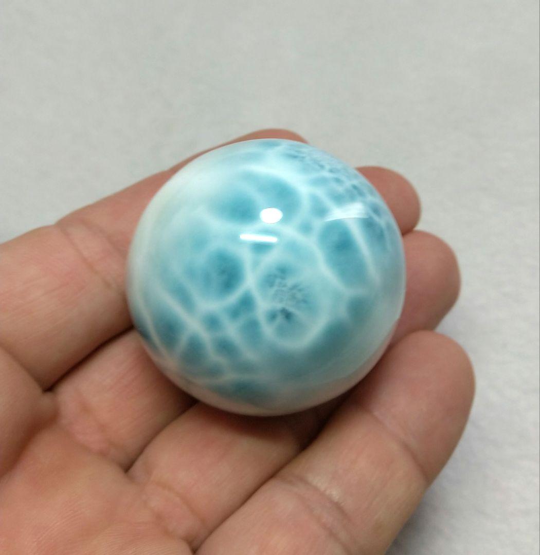 良質,希少】ラリマー スフィア 42㎜ 置物 丸玉 美品 天然 - メルカリ