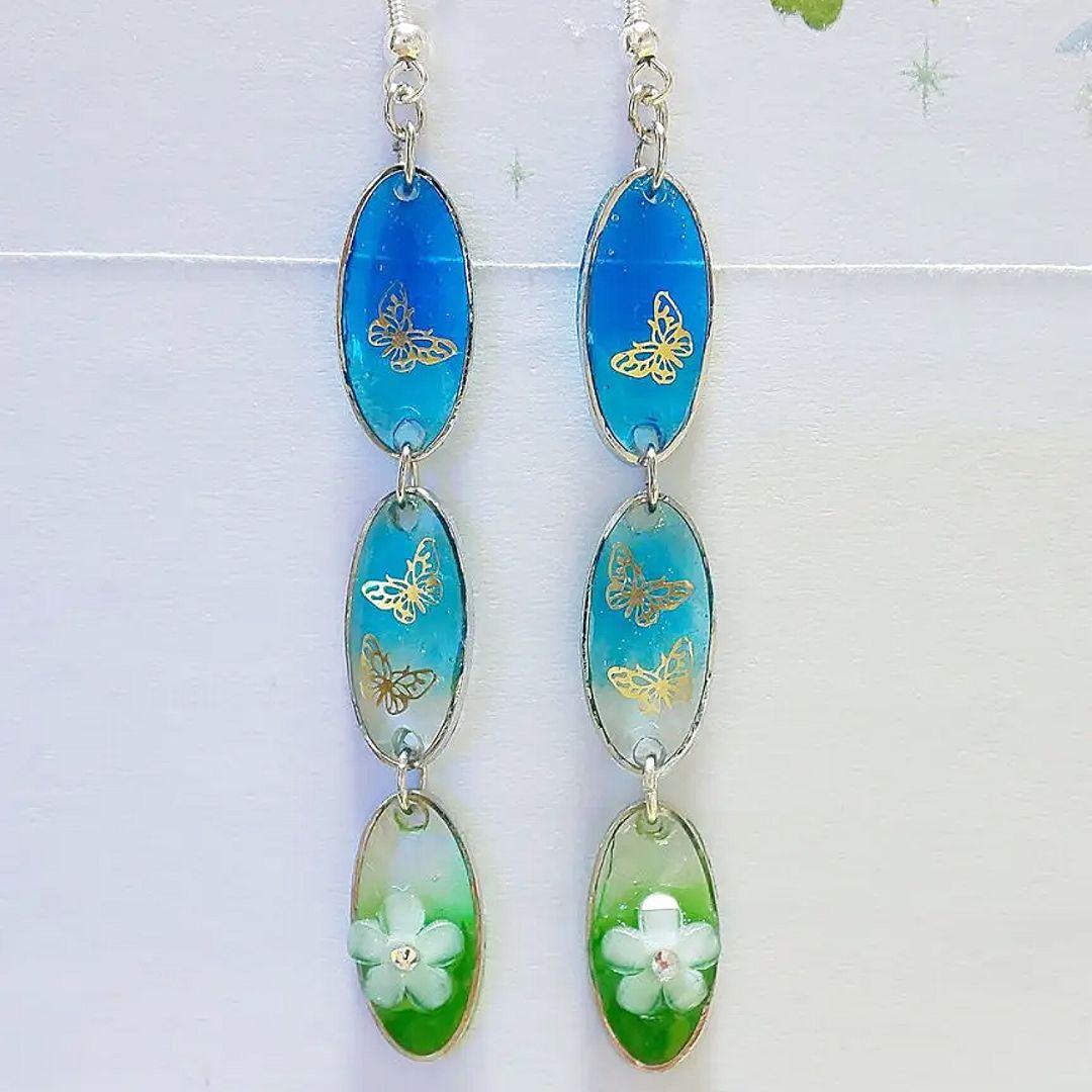 【276】三連オーバルのピアス／イヤリング