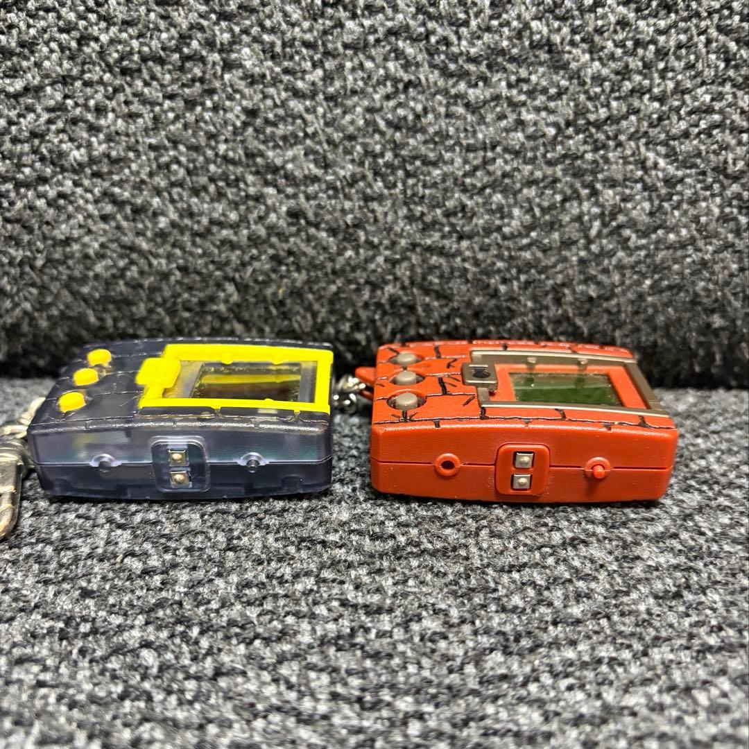 希少】初期デジモン 2個セット 1997年製 動作確認済 - メルカリ