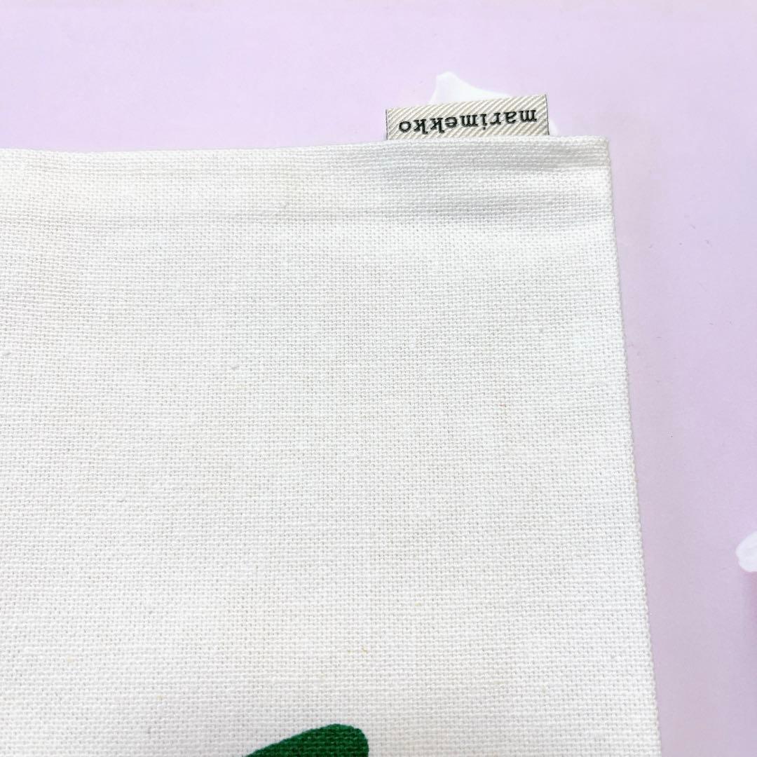 ♡マリメッコ　マンシッカ　クッションカバー　いちご　苺　フレンドセール　限定