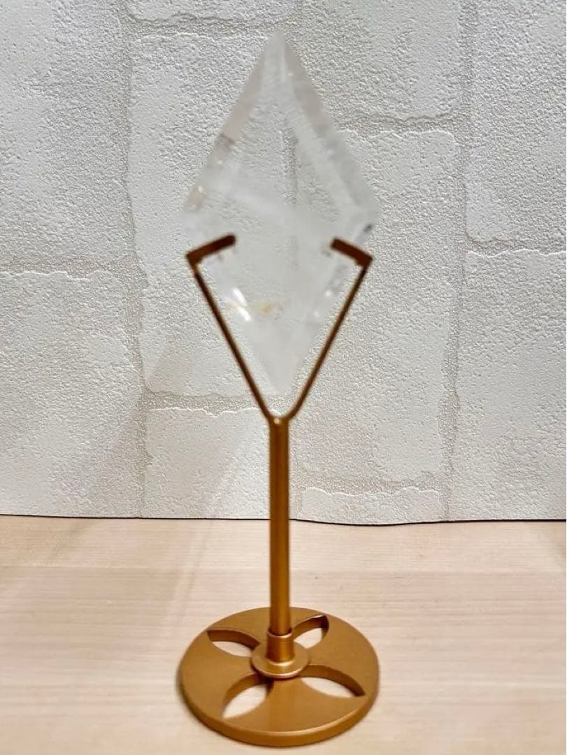 高品質　透明　虹入　クリアクォーツ　ダイアモンド　スタンド付