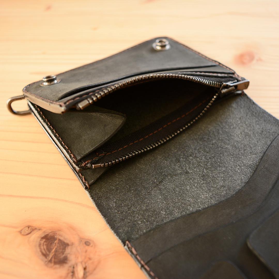 コンパクト ミドル トラッカーウォレット 手のひらサイズ イタリアンレザー